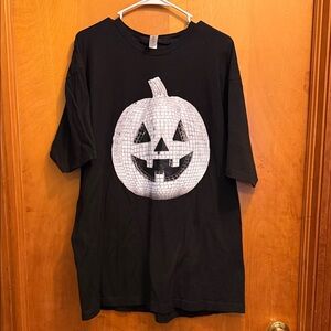 Black Tee with disco jack-o-lantern Silver Graphic shirt